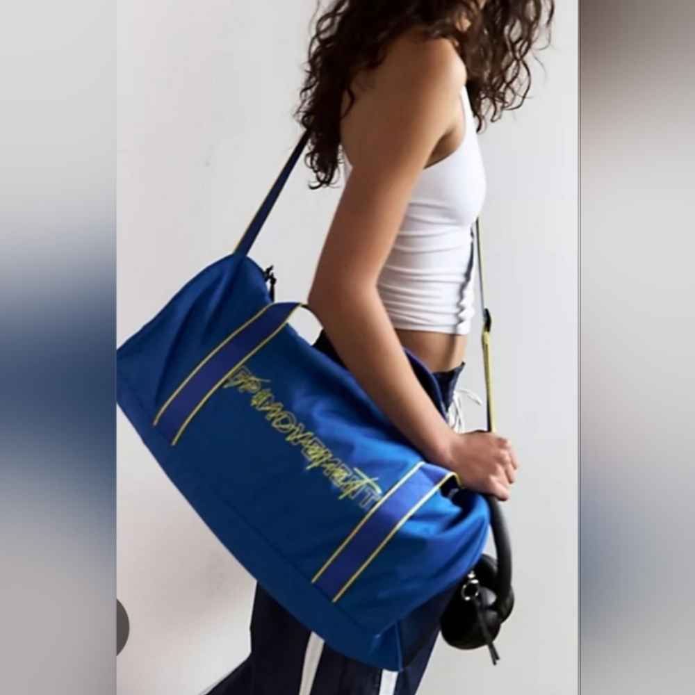 NWT🔥$80 Free People Movement Blue💙Duffle Bag💙Gr8 Vacation Carry-on!